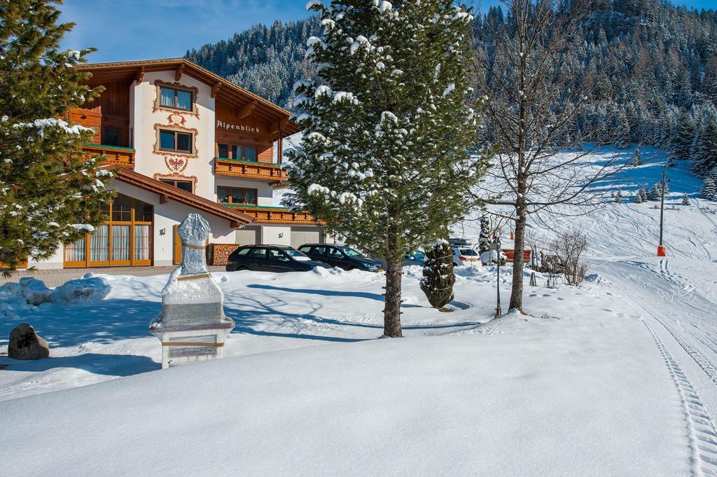 Gästehaus Alpenblick Berwang Exterior foto